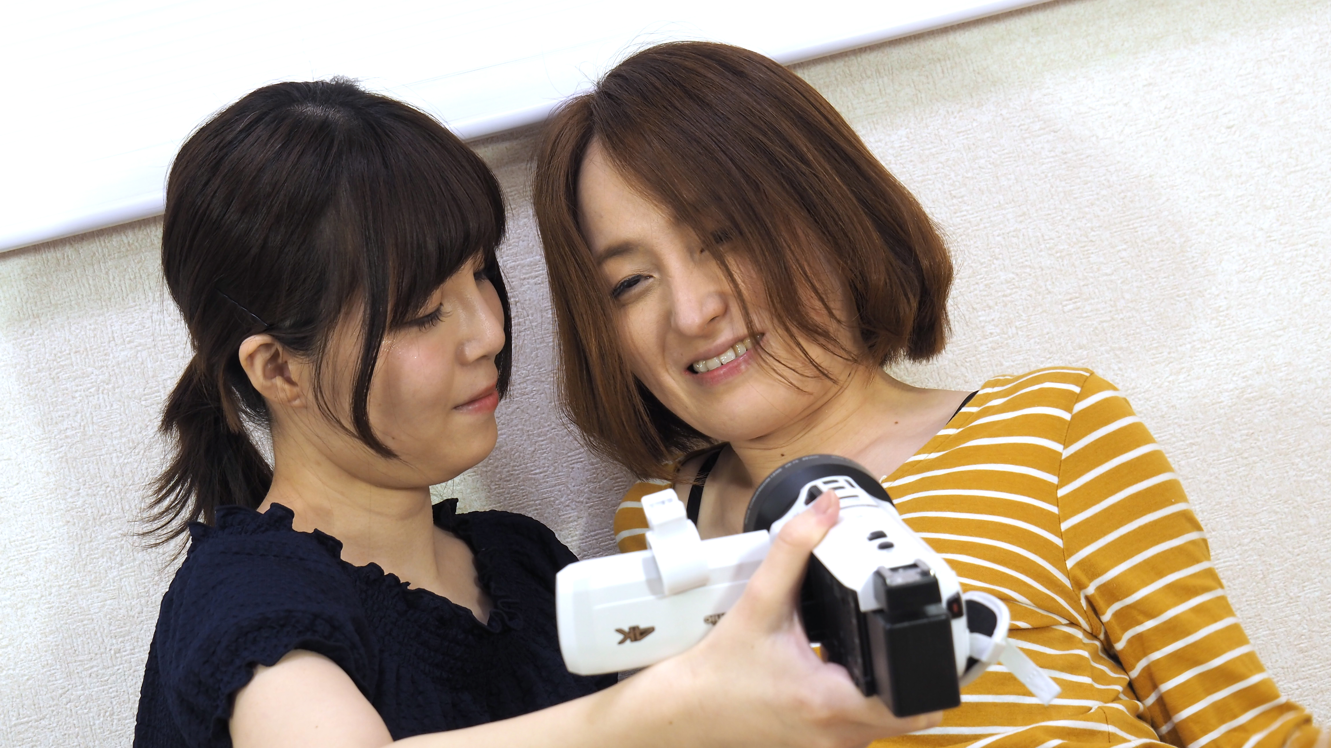 Self-cam lesbian Kana Shizuka 2