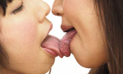 Licking lesbian Satomi Karin 31